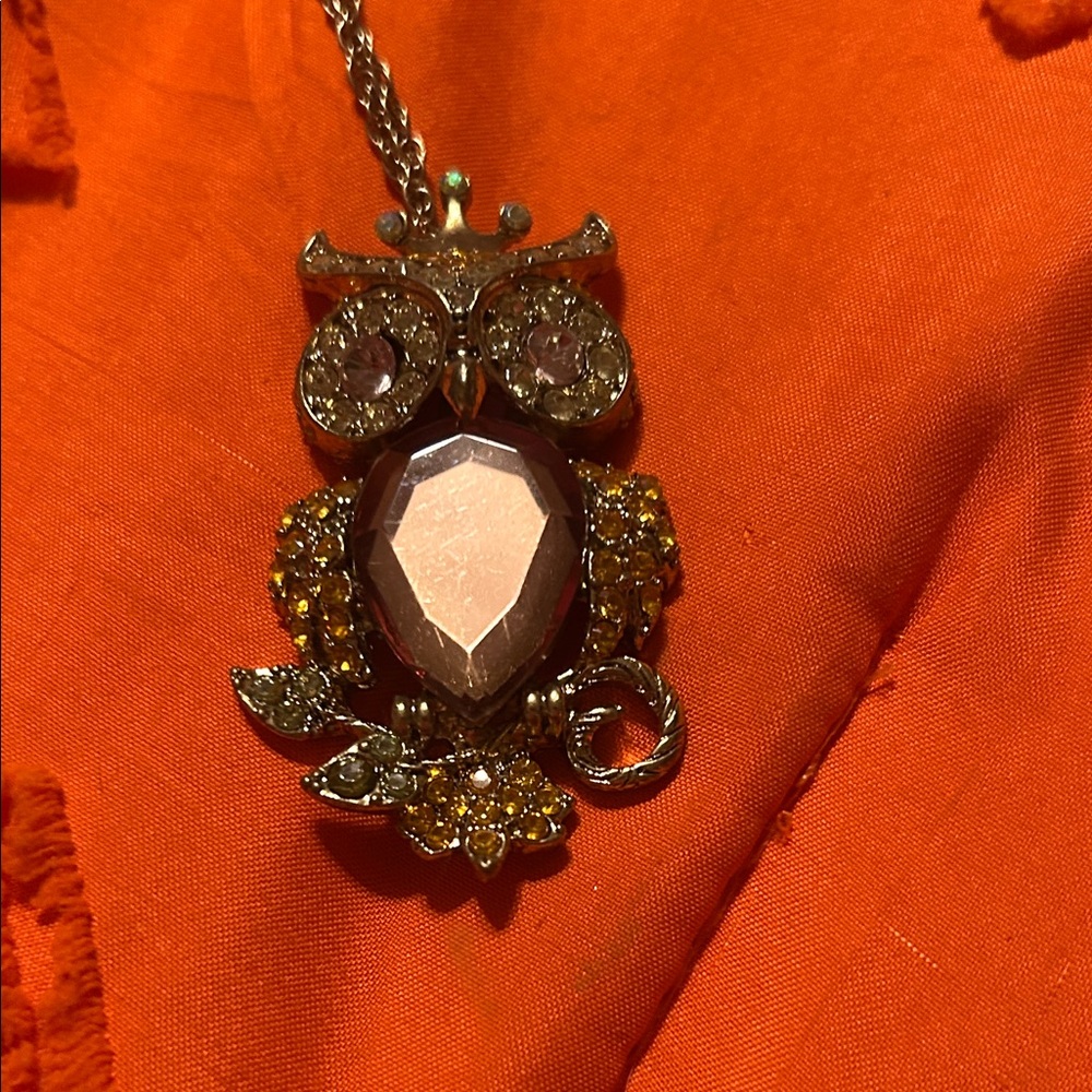 Elegant Owl Pendant Necklace